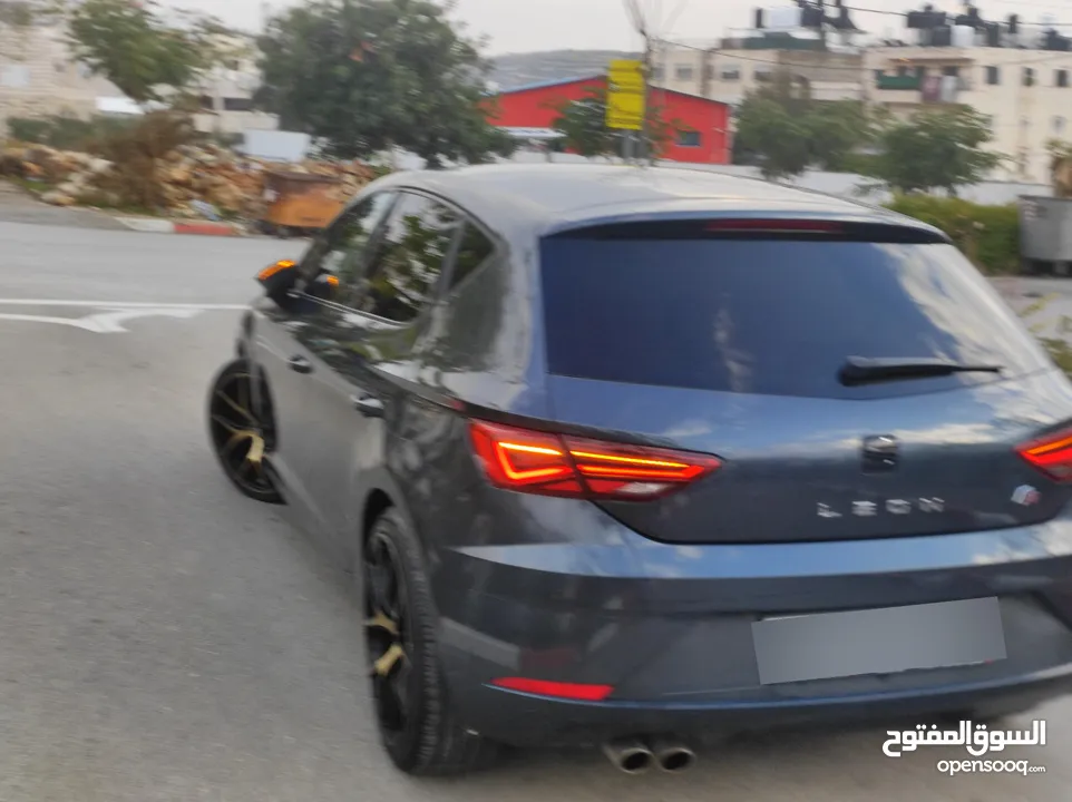 سيات ليون اف ار سيارة دهان شركة ماشية فقطط 49000كم