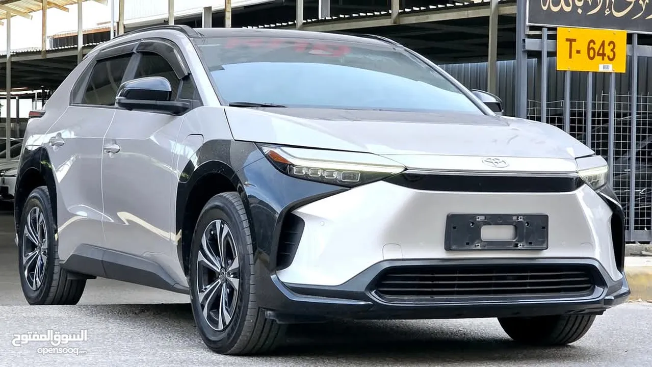 2022 تويوتا BZ4x برو لونج رينج بطارية كبيرة لون مميز ممشى قليل فحص كامل ولا ملاحظة