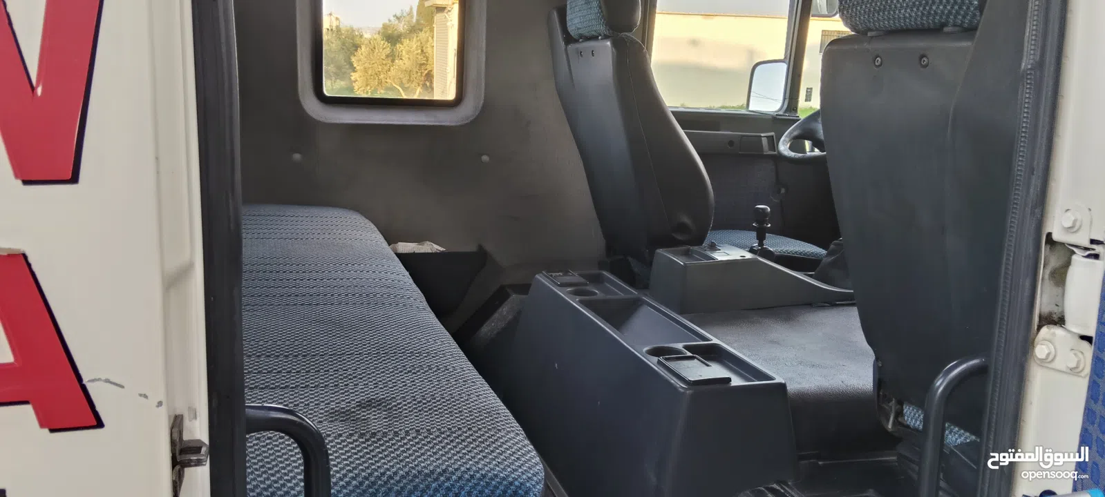 شحن خفيف 15 طن (Man)