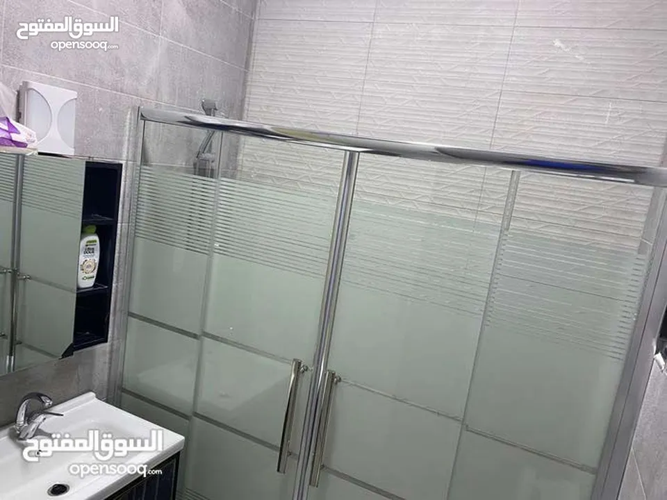 شقق مفروشة للإيجار  (يومي اسبوعي )/للعائلات فقط. شقق العقبة - الثامنة طابق ثاني هندسي-شقق الثامنة عخ