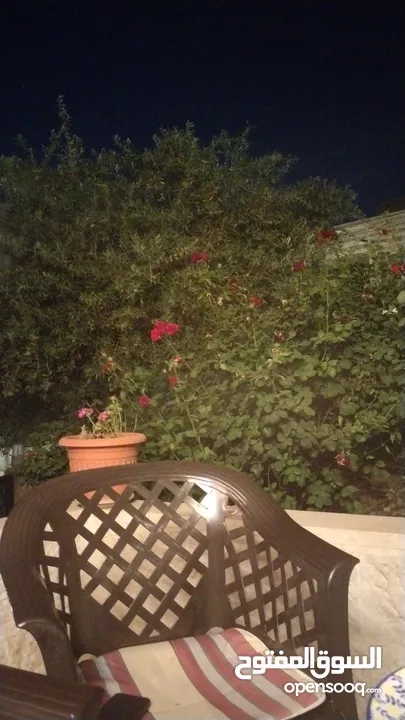 بيت مستقل للبيع