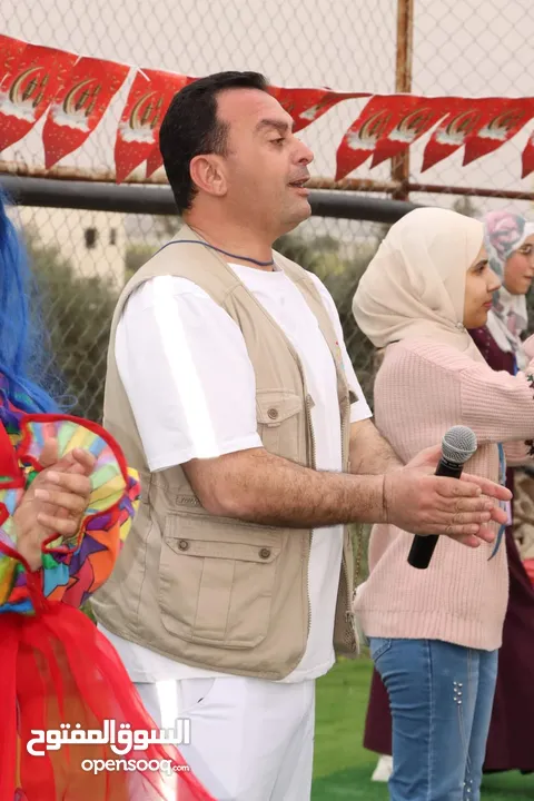 شخصية كرتونية البطريق لأعياد الميلاد وحفلات الأطفال