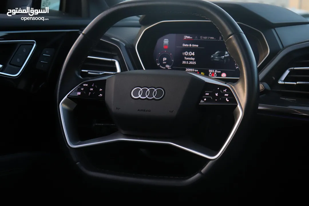 AUDI Q4 etron 2022