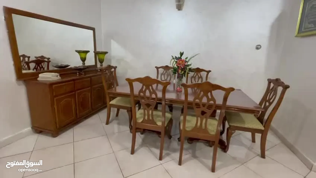 Dining room set  غرفة سفرة كاملة