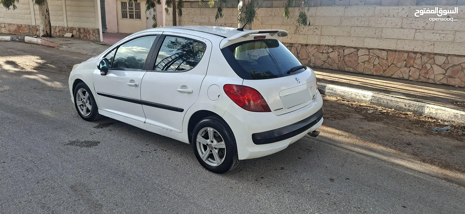 بيجو 207 مش 206موديل 2008-اتومتيك -ماتور 1600اصل برايفت فحص الف وسعر محرقة كاش نظيفة من الاخر