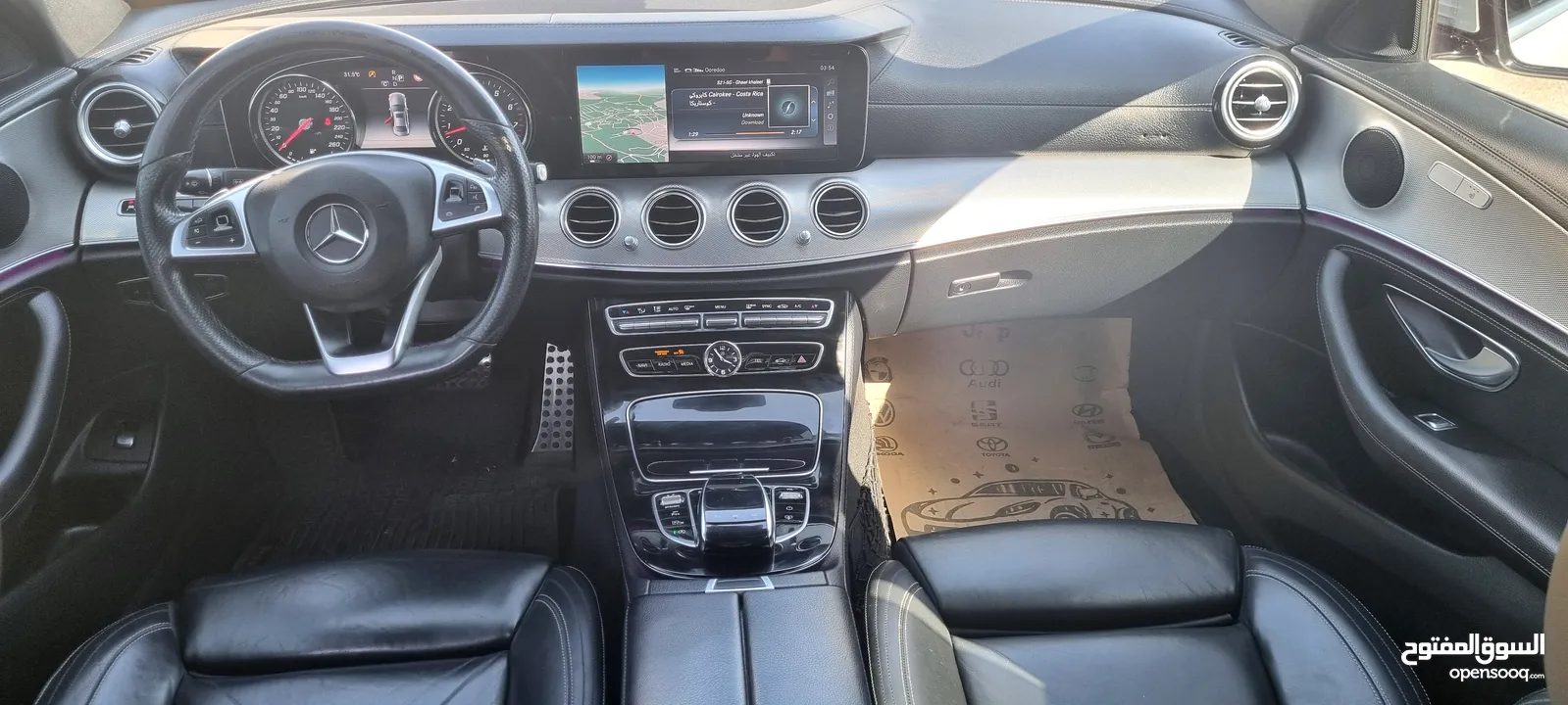 بحالة الوكالة  ++Mercedes Benz - E200 AMG - Full Option
