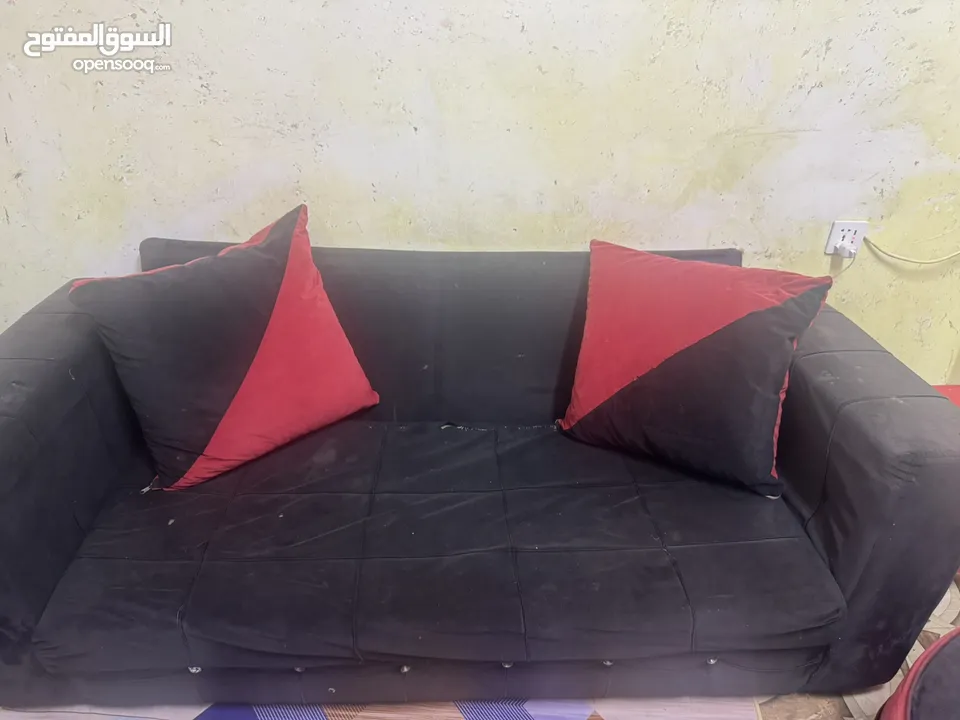 طقم كنب بحاله جيده