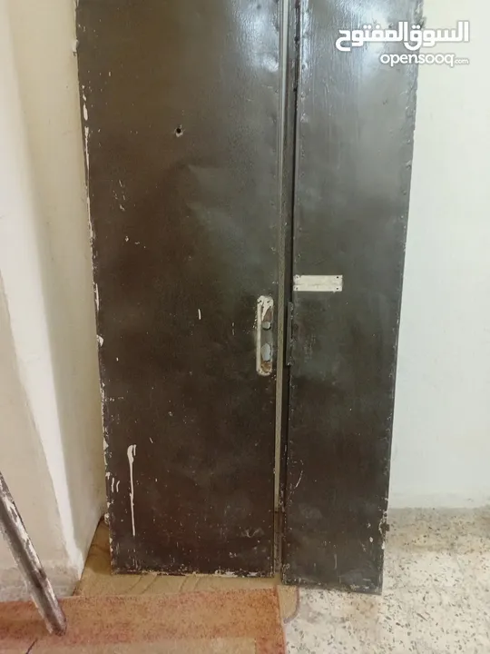 باب حديد للبيع 15 دنار