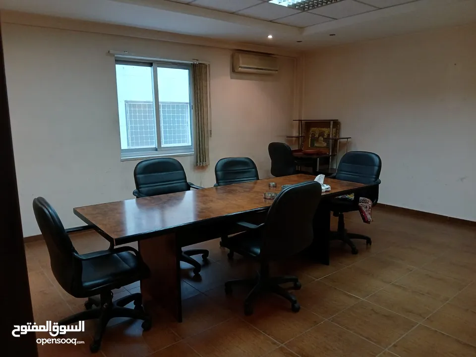 مكتب للايجار في جبل الحسين