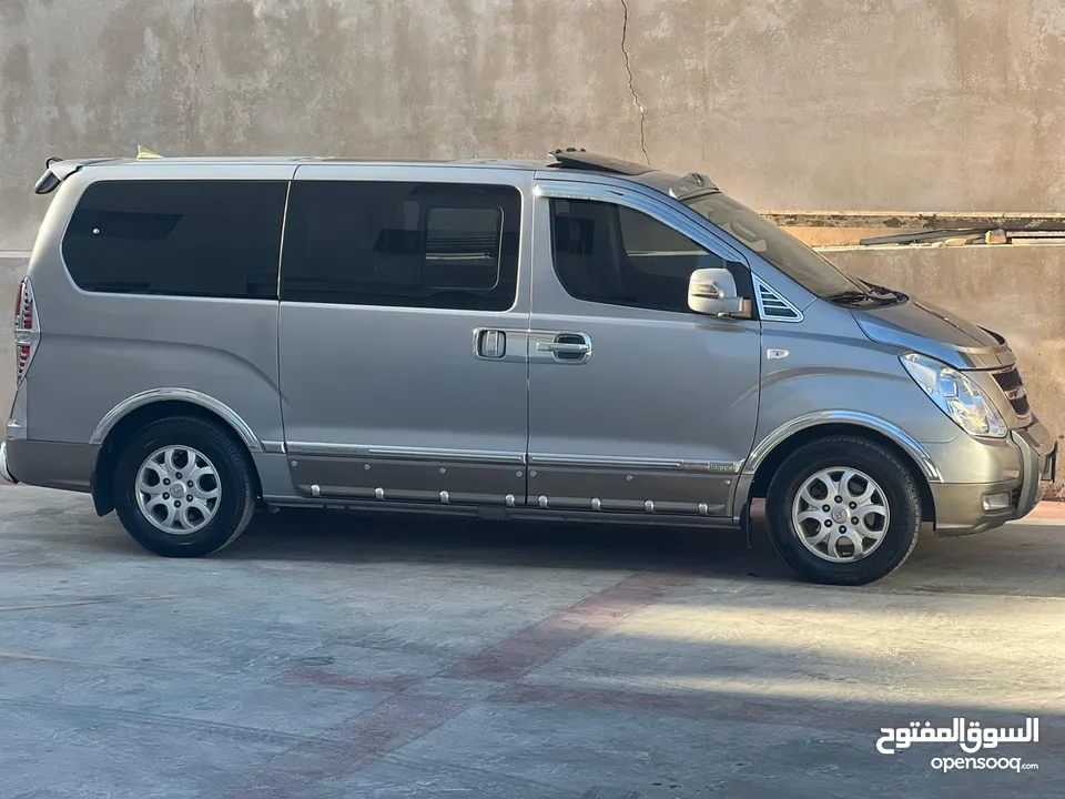 هيونداي جراند ستاركيس H1 2016 بانوراما