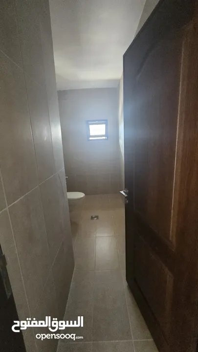 شقة مميزة وجديدة وجاهزة