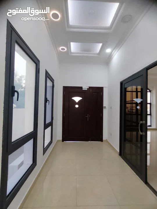 For Rent 4Bhk + 1 Villa In Al Azaiba   للإيجار 4 غرف نوم + 1 فيلا في العذيبة