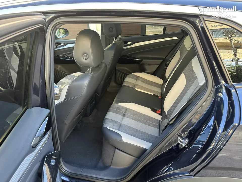 فوكسفاجن ID4 pure plus قابل للبدل على هايبرد او BYD Seagull