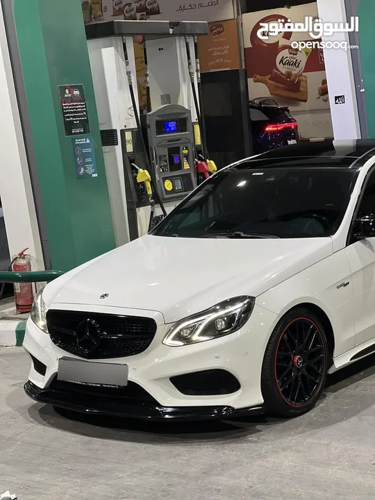 Mercedes E200 Avantgarde  AMG Kit original Sport package  2016 Full options  وارد شركة غرغور