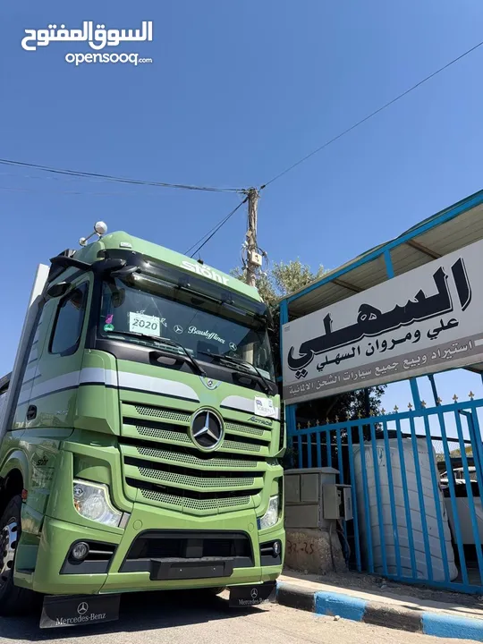 سيارة شحن مرسيدس  2020 mb5 قياس 2545 مع ونش طوب نوع palfinggr مع صندوق جناب المنيوم