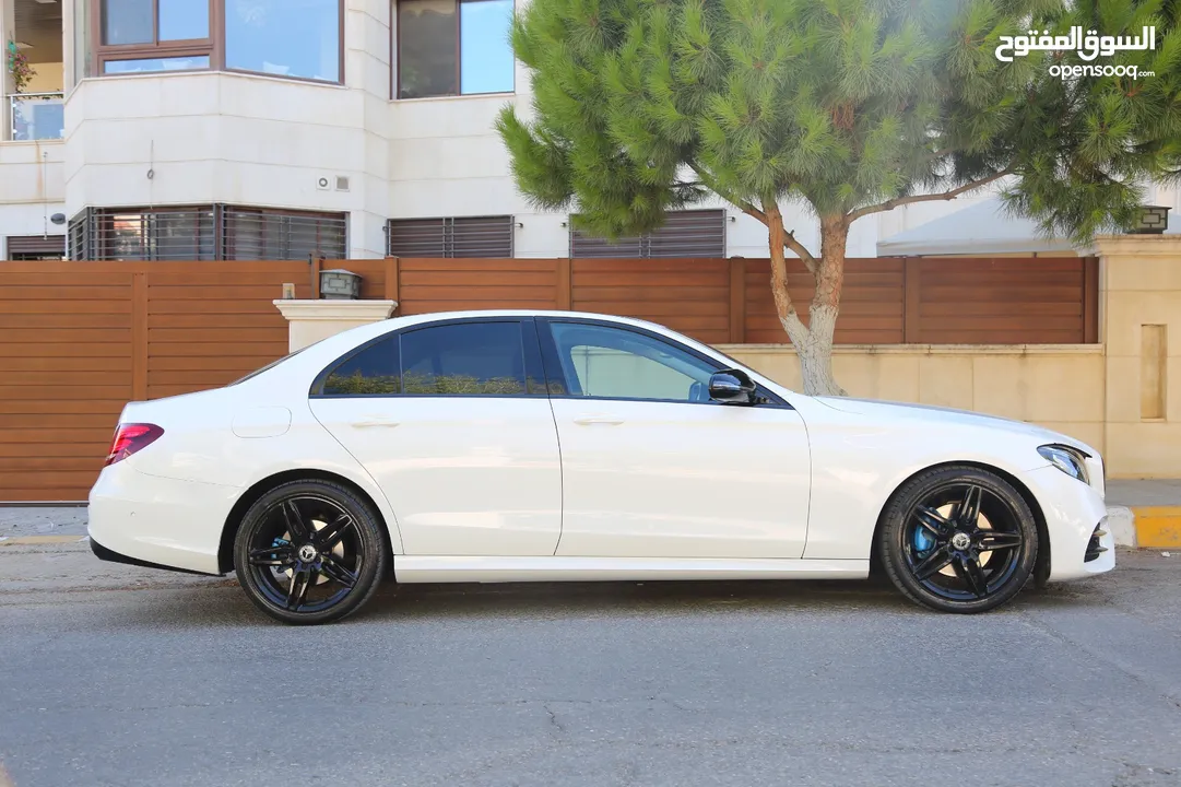 Mercedes-Benz E200 AMG Night package بسعر مميز