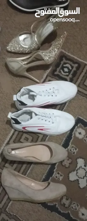 احذية كعب شبه جديداحذية كعب شبه جديداحذية كعب شبه جديد
