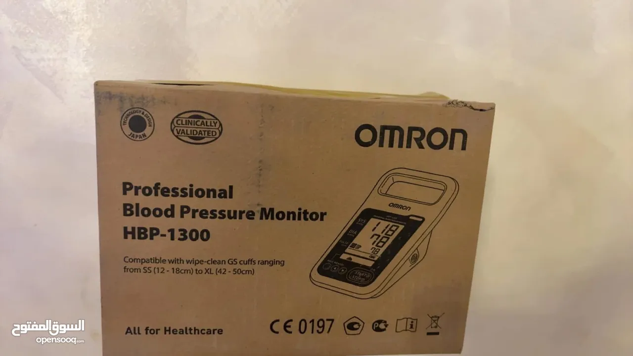 جهاز قياس الضغط الدم Omron HBP-1300 هو جهاز احترافي مصمم للأستخدام في العيادات او المنزل ويتميز