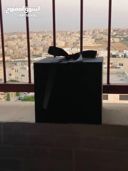 بوكس مميز هدايا يوضع فيه ماشءت بسعر ممتاز جميل جدا لاهداء الهدايا لمن هم عزيزون