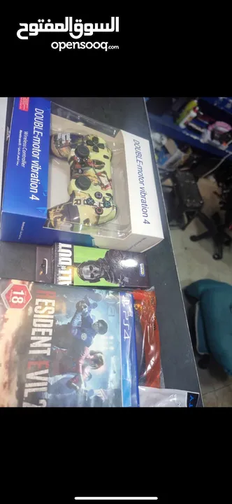 بحاله ممتازه PS4 slim