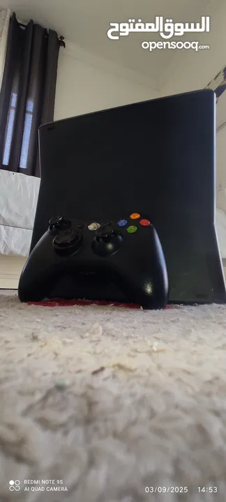 اكس بوكس 360 سليم مع يد و اربع العاب (مش معدلة) بدون محول للبيع