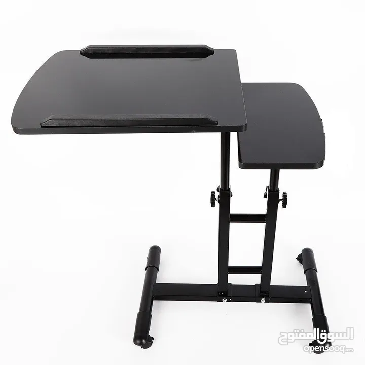 طاولة لابتوب خشبية مدمجة بعجلات لسهولة الحركة مع تحكم بالميلان والعرض لفترة محدودة والتوصيل مجاني