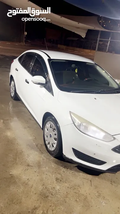 فورد فوكس للبيع موديل 2016