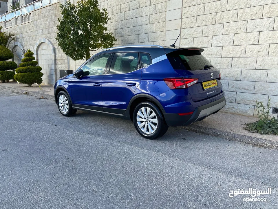 Seat Arona X 2022 كامل الإضافات / ولا جرام بوية