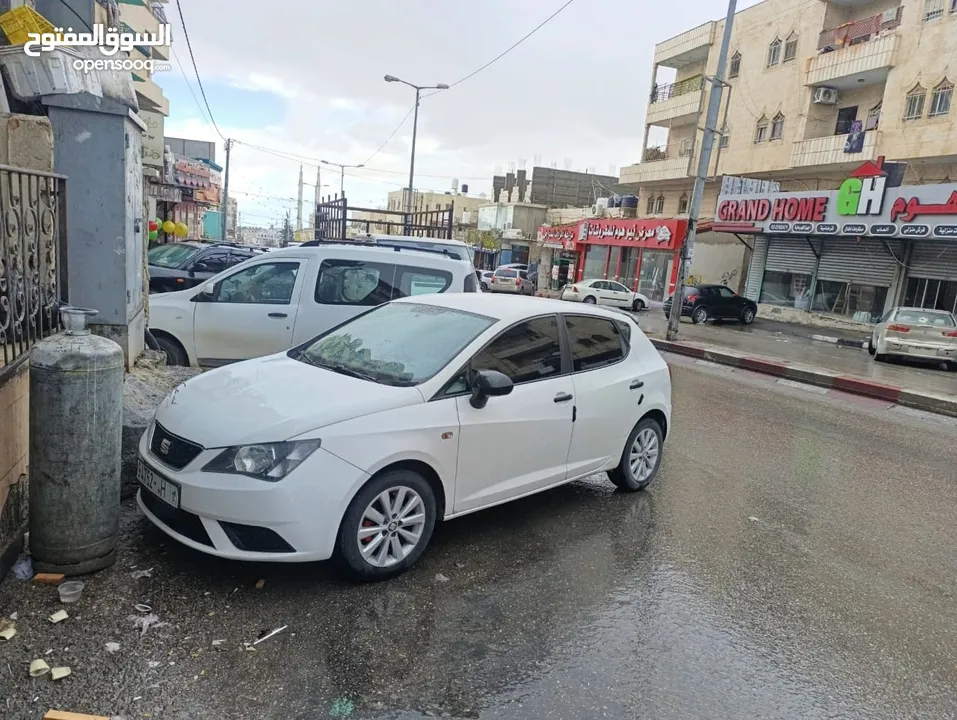 سيات ابيزا