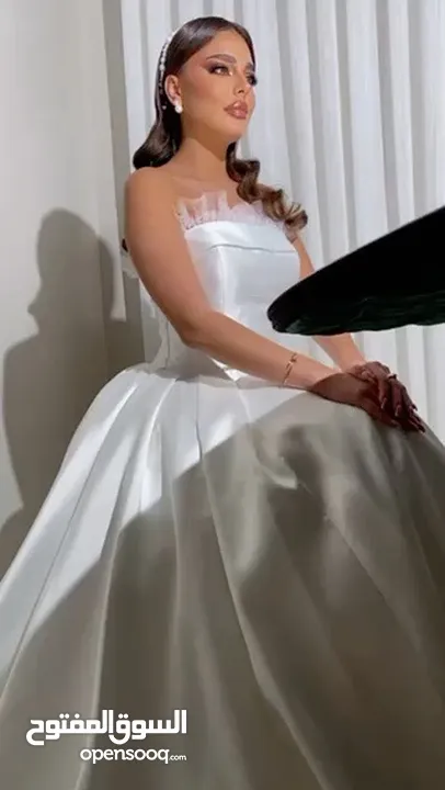 فستان عروس مع طرحه