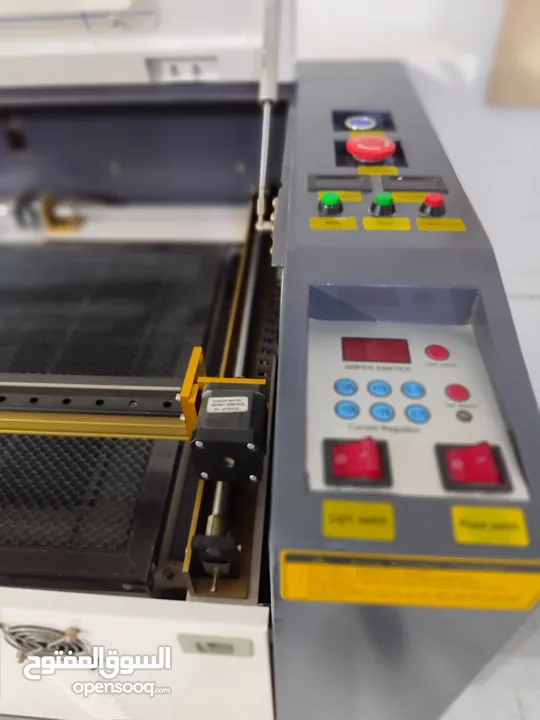 ماكينة ليز engraving machine