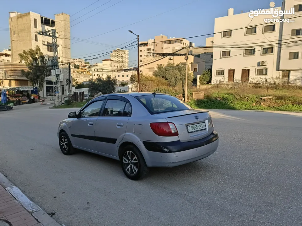 كيا برايد 2009 اتماتك دهان شركه ولا غرام بويا بسعر حرق 32000 ألف نقدا بدل وارد منبدل