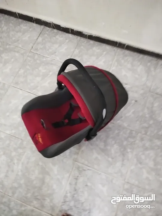 كوت اطفال للبيع بحاله جيده وبسعر ممتاز