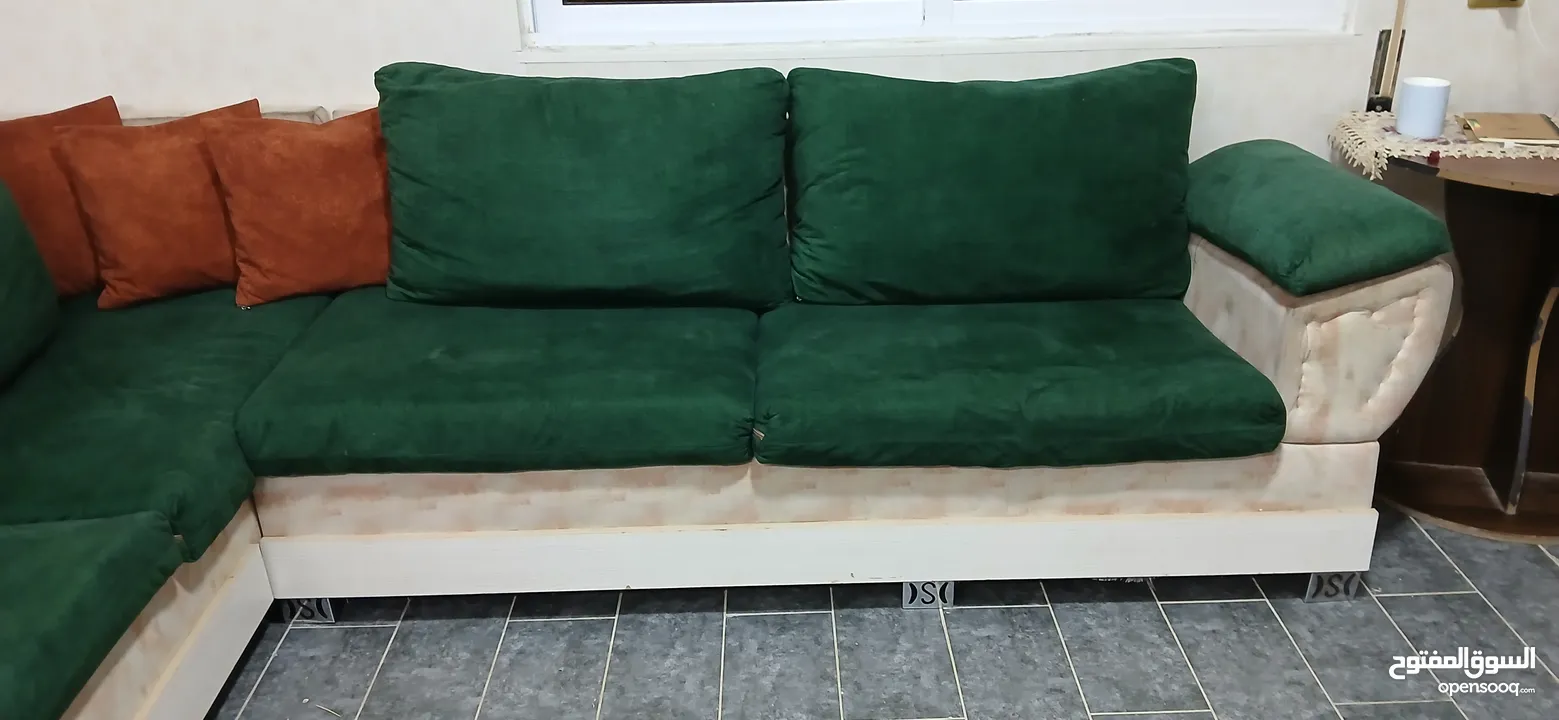 طقم كنب مستعمل بسعر خيالي قابل للتفاوض
