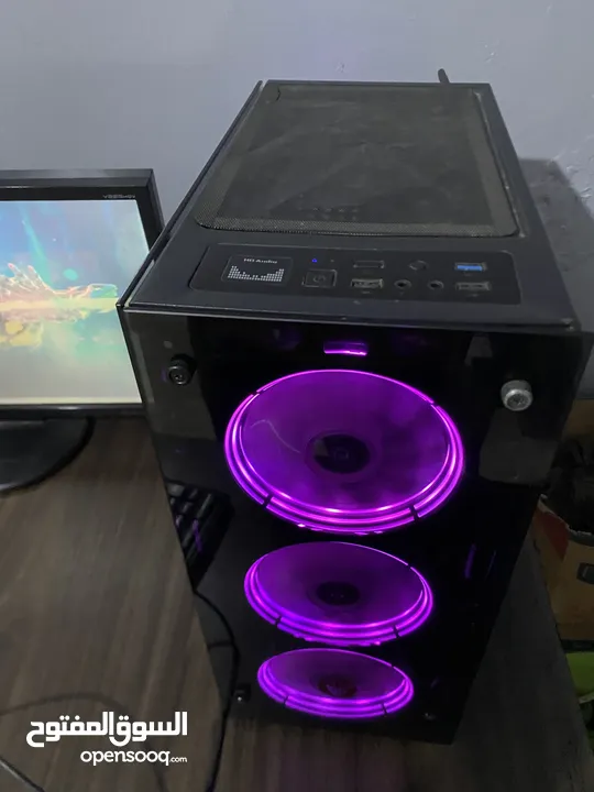 PC مستعمل بحاله جيده جداً