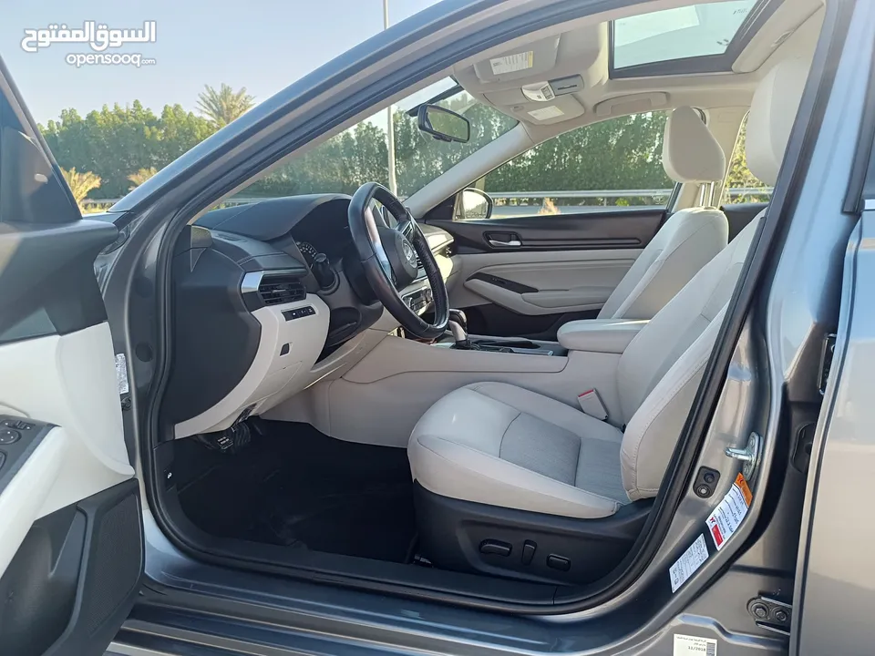 NISSAN ALTIMA MODEL 2019 SINGLE OWNER FAMILY USED  CAR FOR SALE URGENTLY
