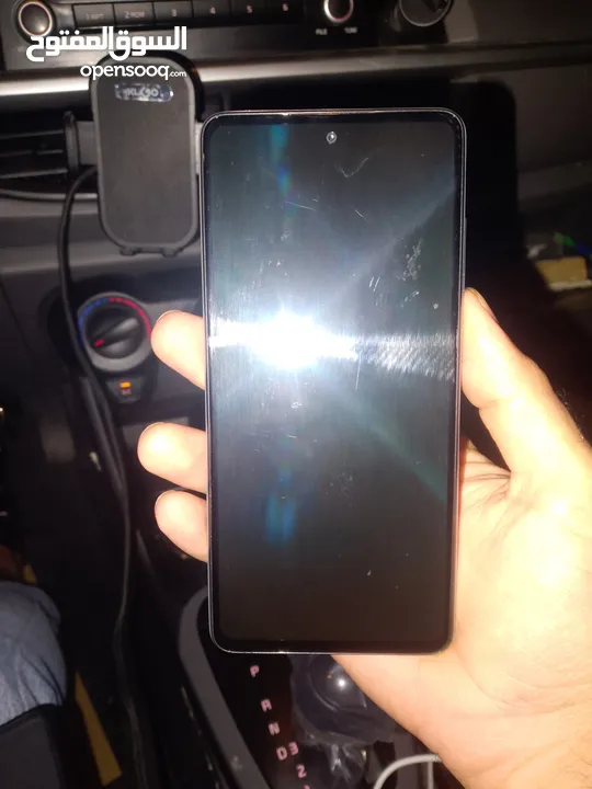 جهاز سامسونج جلاكسي A52 بحالة ممتازه