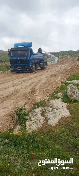ارض زراعية ذات اطلالة رائعة للبيع في صروت السفوح تصلح لمزرعة او شاليه او للاستثمار أو إقامة منتجع