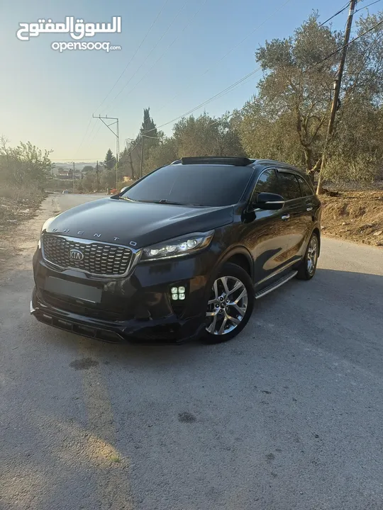 كيا سورينتو  كامل الإضافات  ترخيص وتأمين ساري المفعول