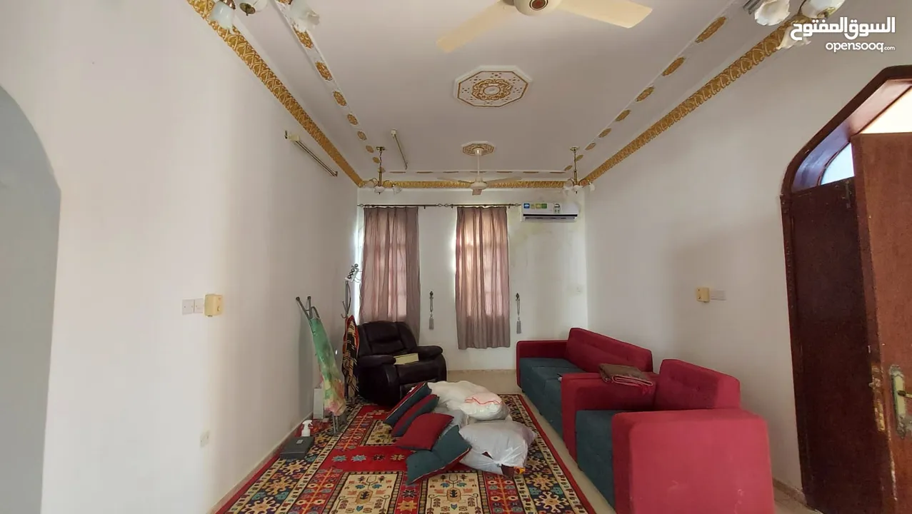 4 Bedrooms Villa for Rent in Al Hail-South REF:1115AR