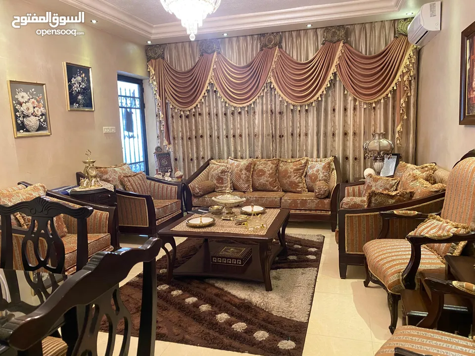 شقة مميزة للبيع في البنيات - طابق أرضي