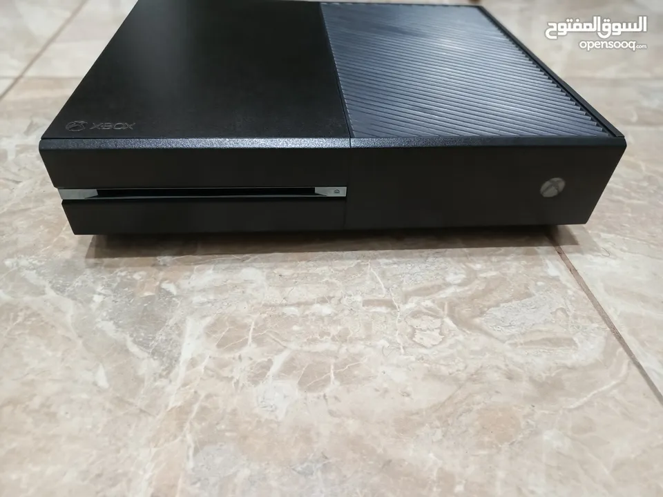 Xbox one بحالة الجديد