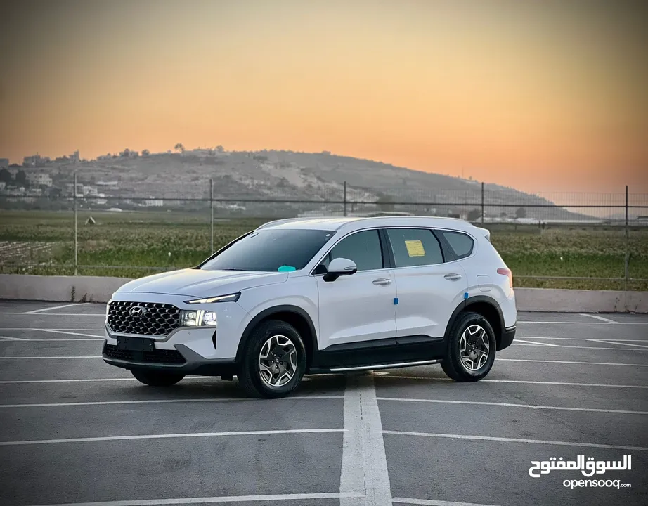 هونداي سنتفيه-2022 هايبرد فل الفل بدون فتحة  2x4 ///240Hp بنزين + كهرباء  ( Haybrid)