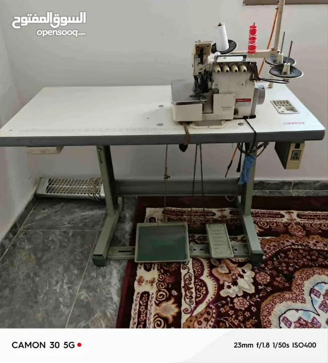 ماكينة حبكة وماكينة درزة وماكينة مقص سيريت