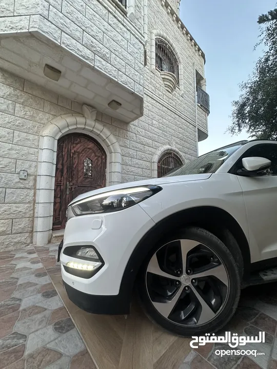 فل الفل الفل Hyundai Tucson 2017