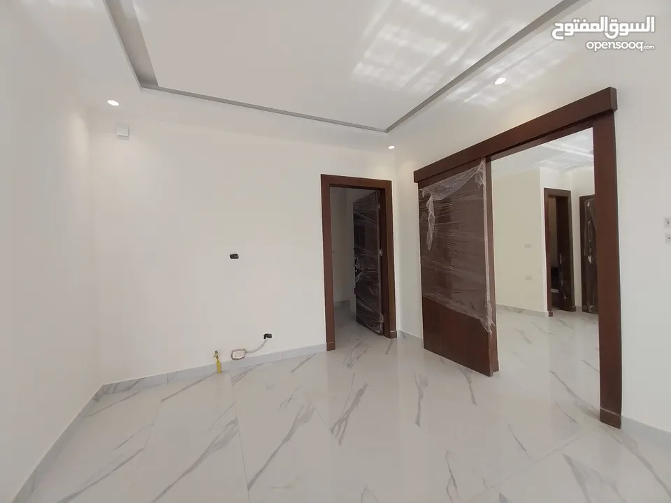 شقة للبيع في دير غبار  ( Property 36712 )-175006260