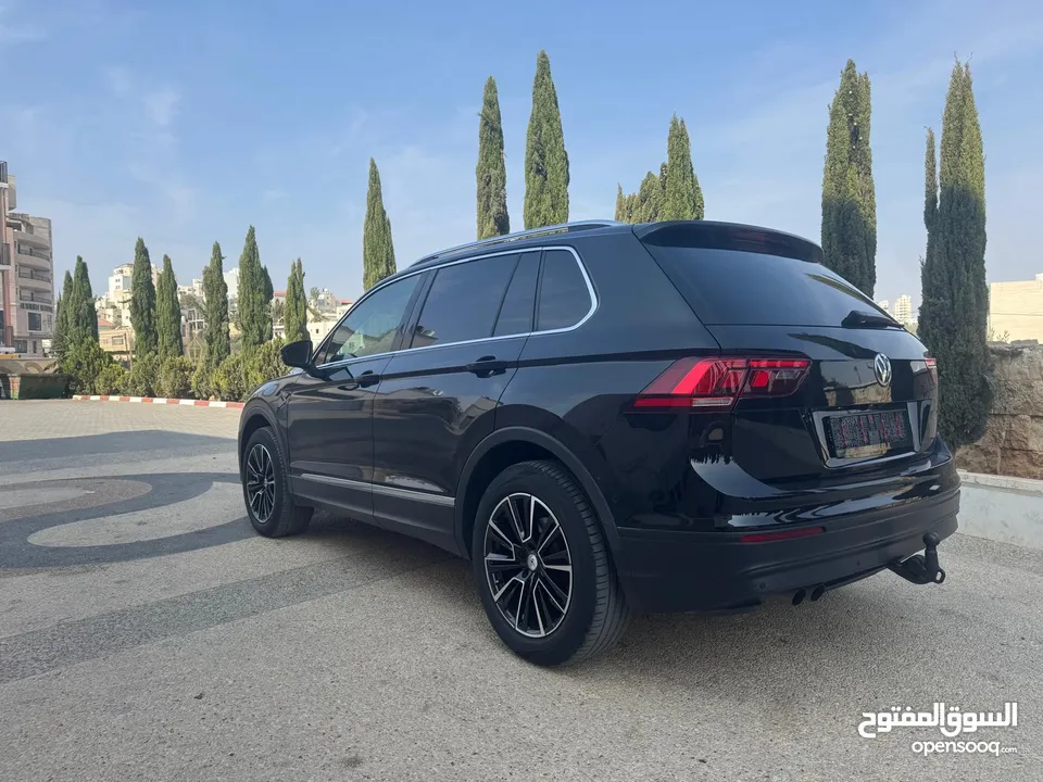 VW - TIGUAN