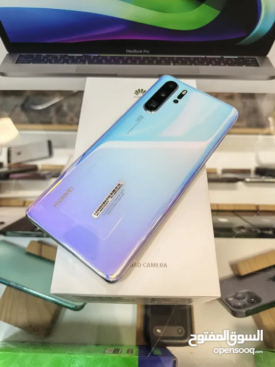 Huawei P30 Pro بحالة الوكاااله ولا خدش بسعر ممييييز