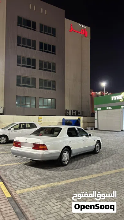 لكزس 400 للبيع
