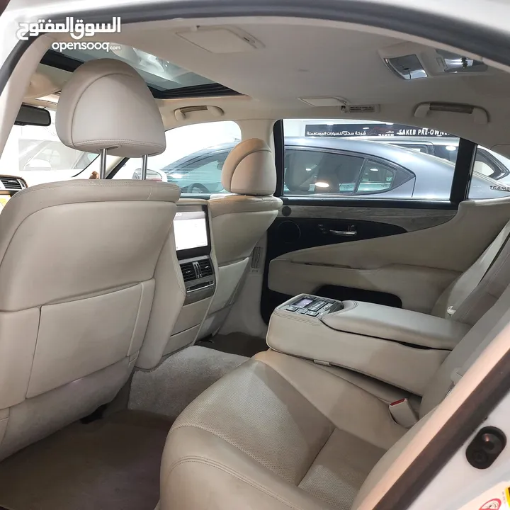 Lexus LS600 (Hybrid) Large - 2010 for sale in Excellent Condition
